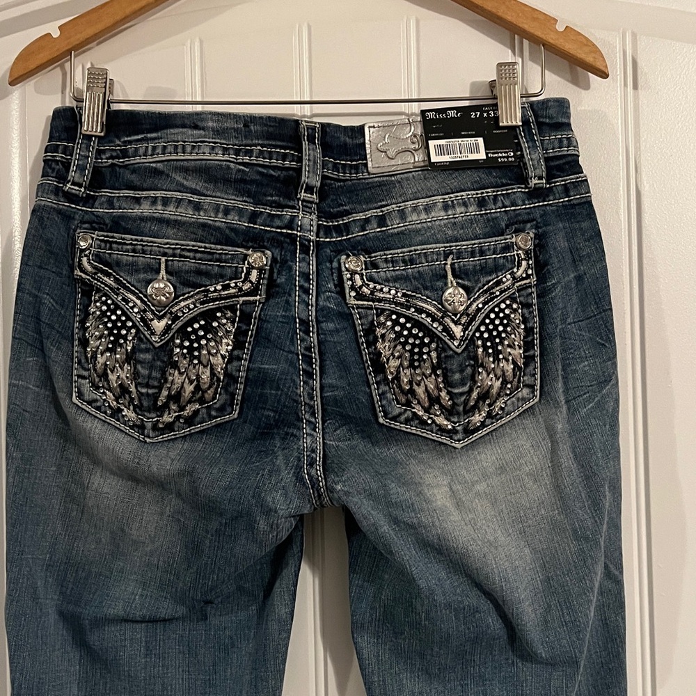 Miss Me mid rise easy boot cut Jeans size 27
